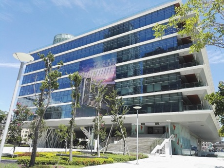 高雄市立圖書館總館外觀